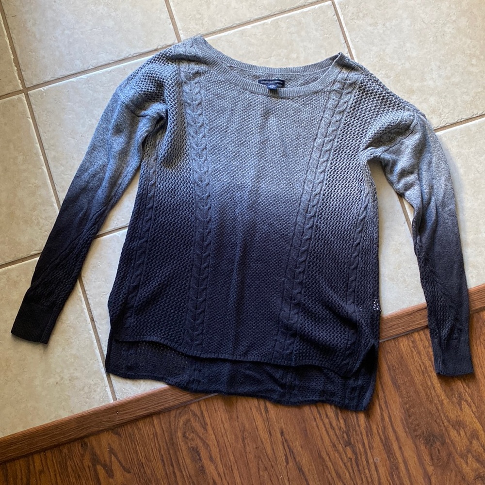 Like New: American Eagle Ombré Sweater